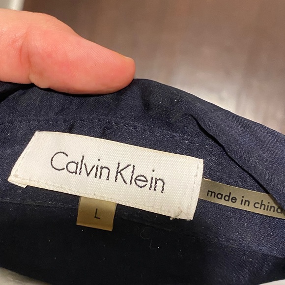 Calvin Klein Shirt - Picture 6 of 6